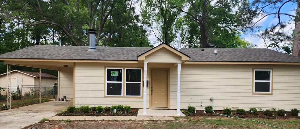 If you're looking for a low maintenance, fully updated home, this could be the perfect one for you!  This nicely updated home was taken down to the studs.  All systems were replaced including electrical, plumbing, HVAC, and water heater. Also replaced was the roof, cabinets with soft close doors, granite kitchen and bathroom countertops, new tub shower combination, new flooring, new sheetrock, and the home was fully painted inside and outside along with fresh landscaping.  Schedule a showing today before this home is gone!