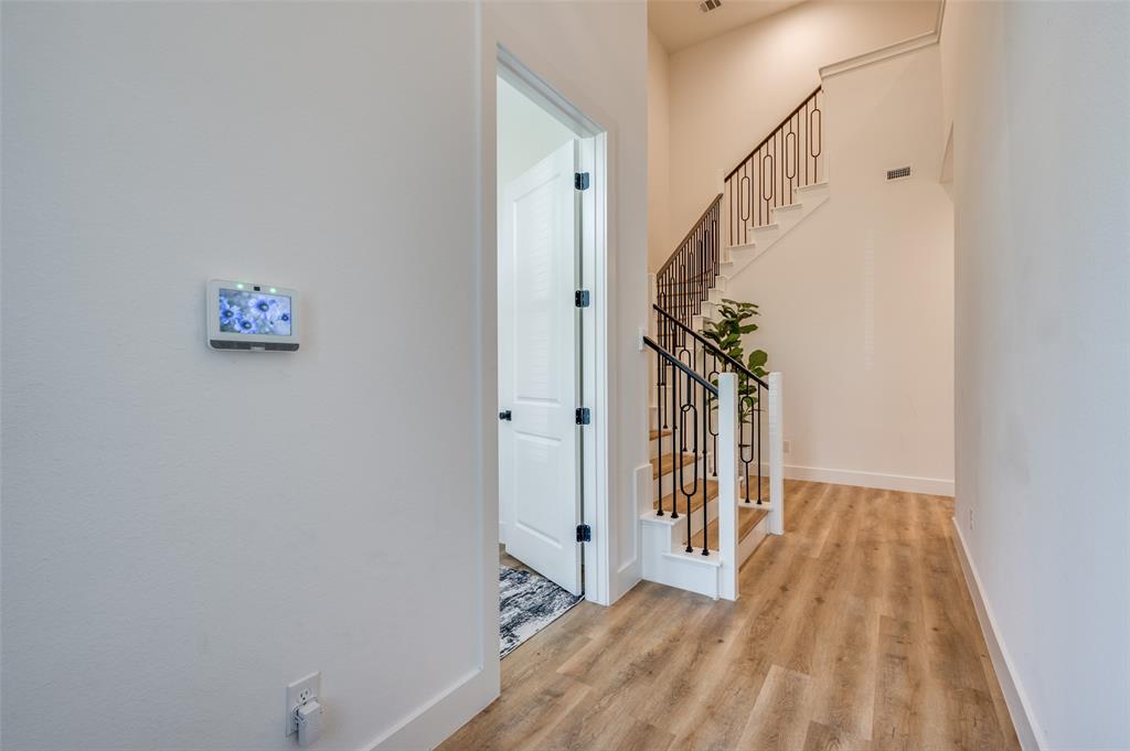 Roanoak Grove - Residential