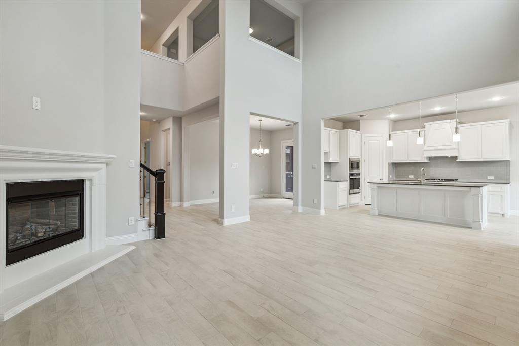 Breezy Hill - Residential