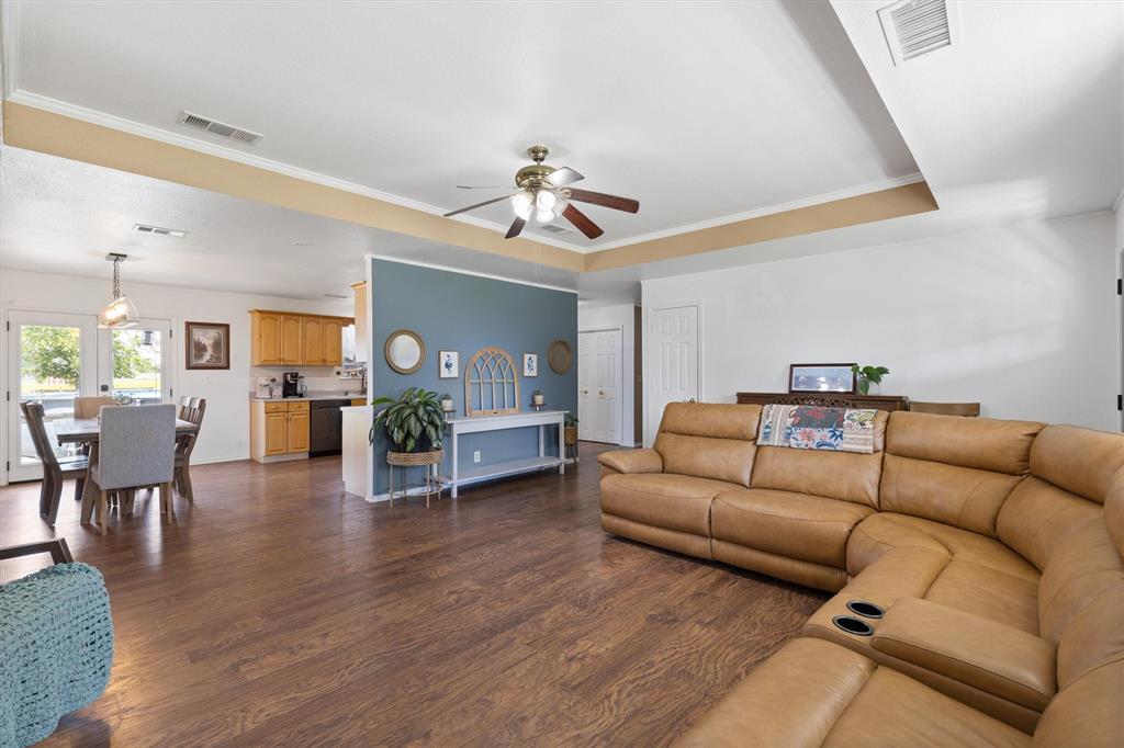 Uriah - Residential