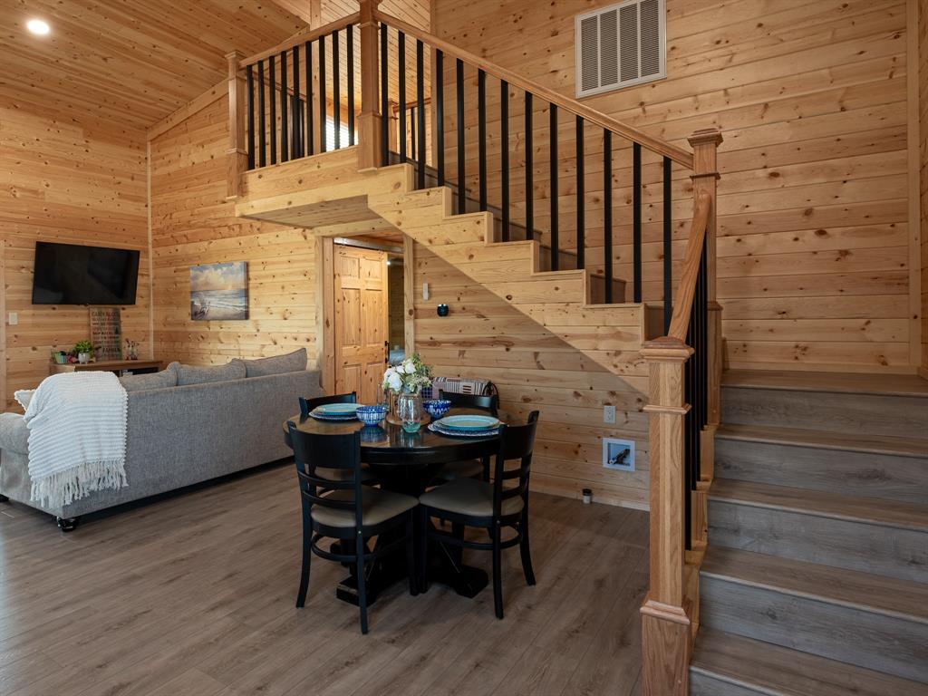 Williamson Cabin - Residential