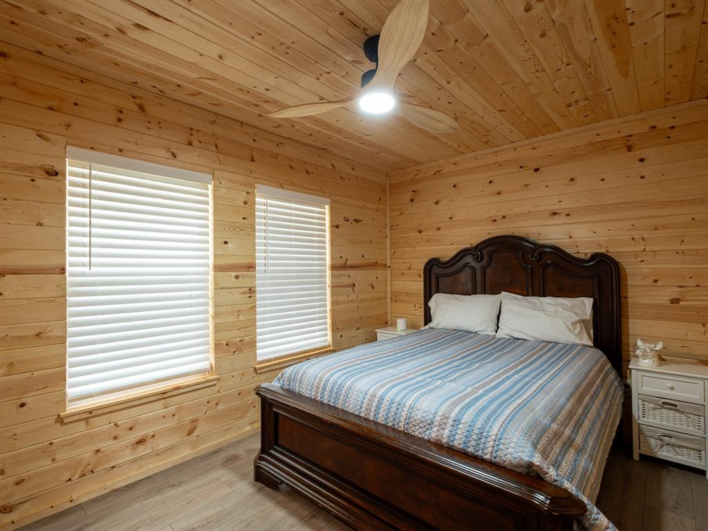 Williamson Cabin - Residential