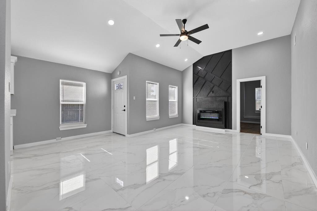 Hickory Creek Meadows - Residential