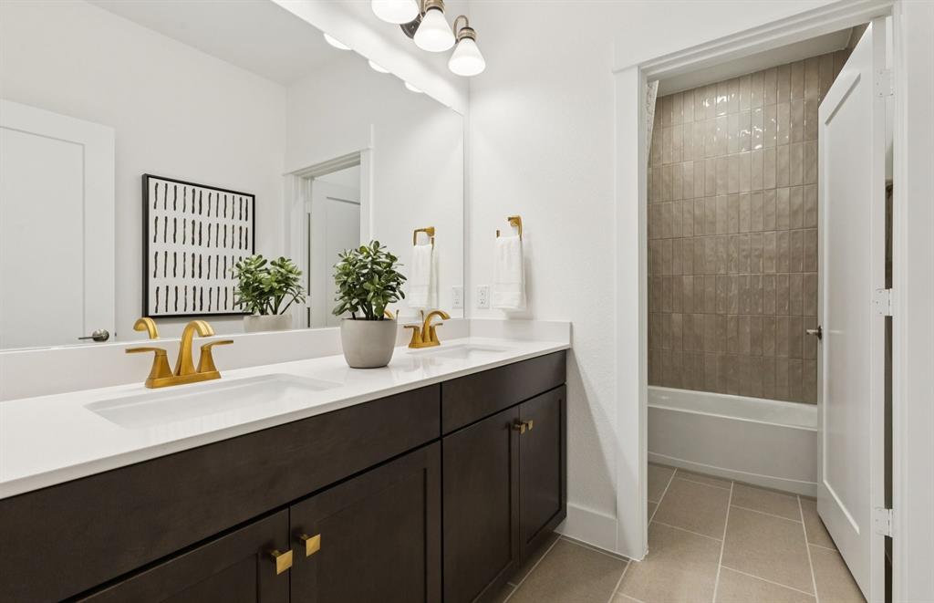 Overland Grove - Residential