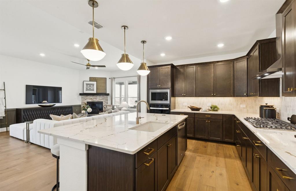 Overland Grove - Residential