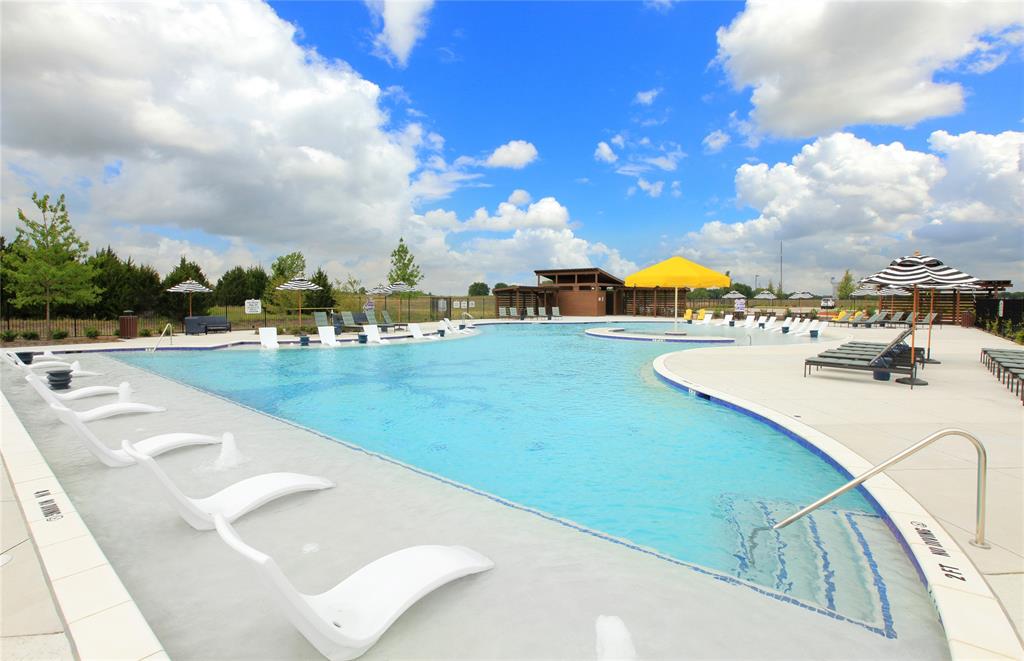 Overland Grove - Residential
