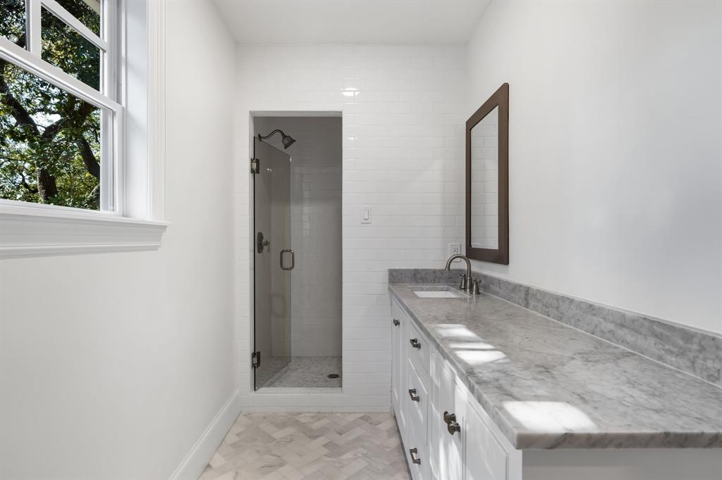 Highland Park West 9th Inst - Residential