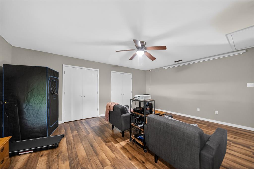 WM BLACK - Residential