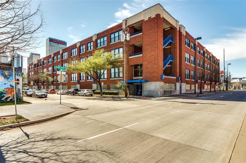 Live Oak Lofts Condo - Residential