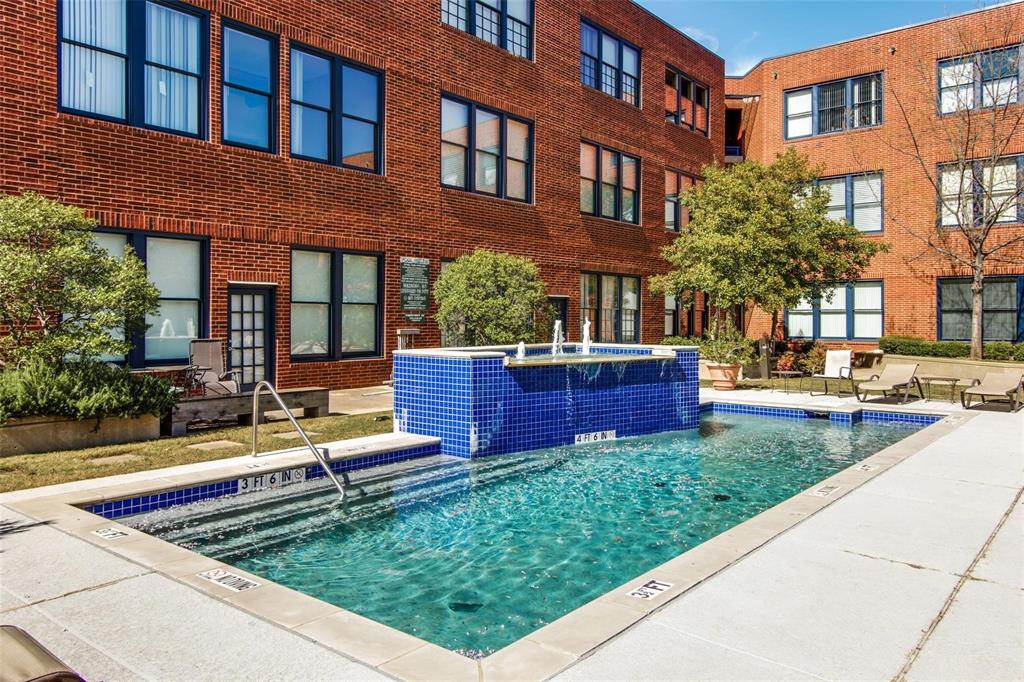 Live Oak Lofts Condo - Residential