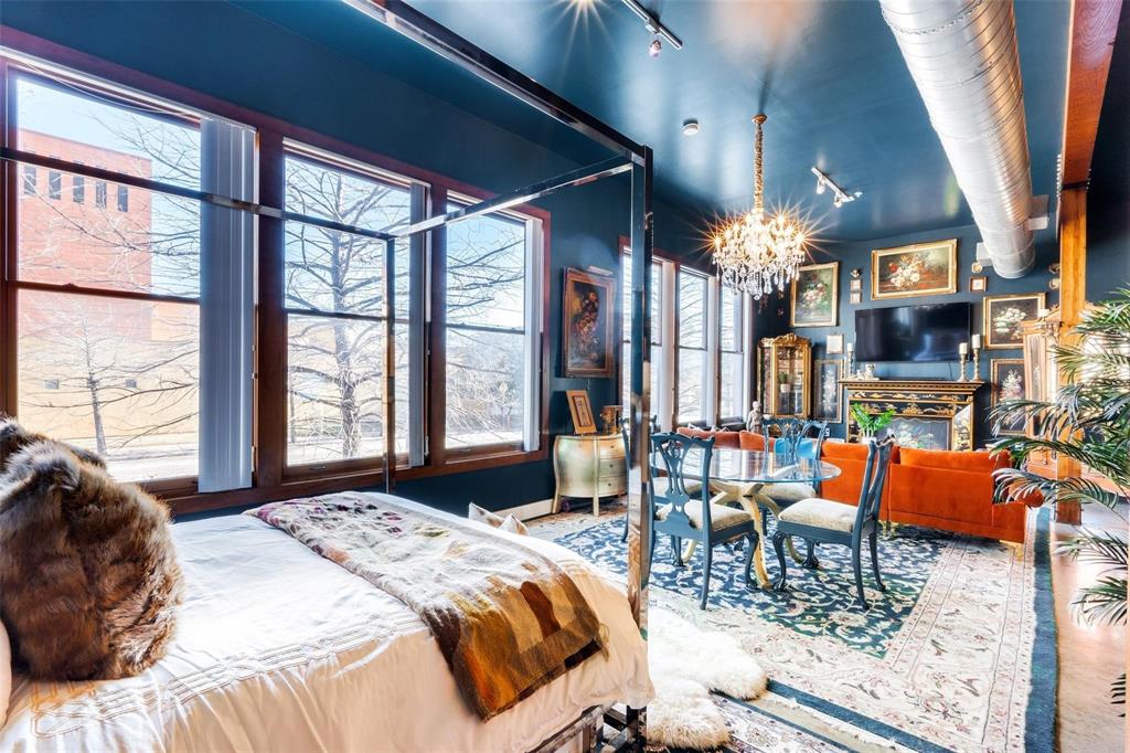 Live Oak Lofts Condo - Residential