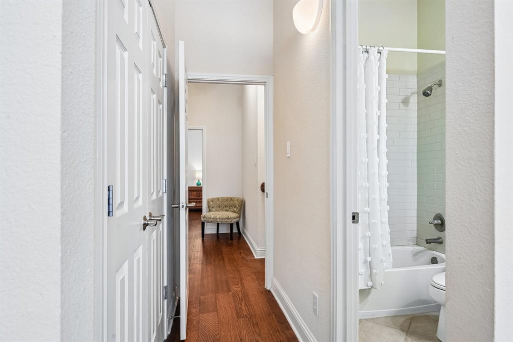 Villas At Coppell Twnhms - Residential
