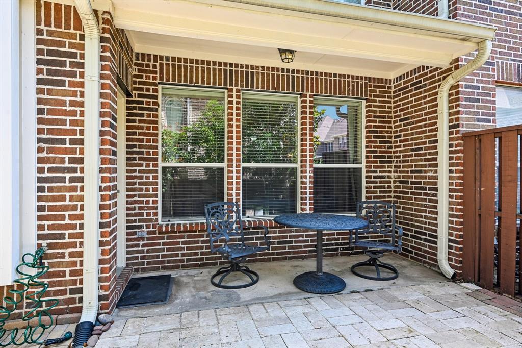 Villas At Coppell Twnhms - Residential