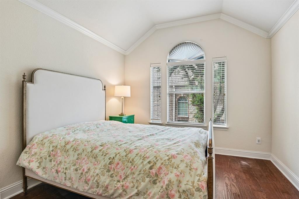 Villas At Coppell Twnhms - Residential