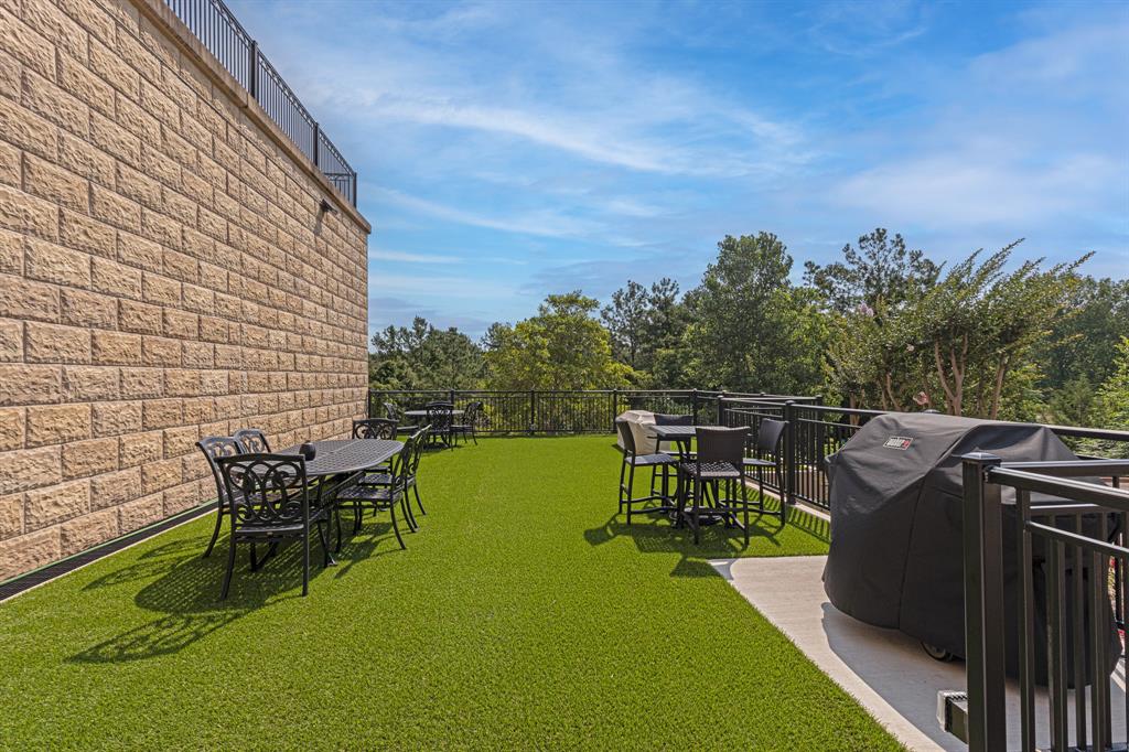 Stretford Cascades Condos - Residential