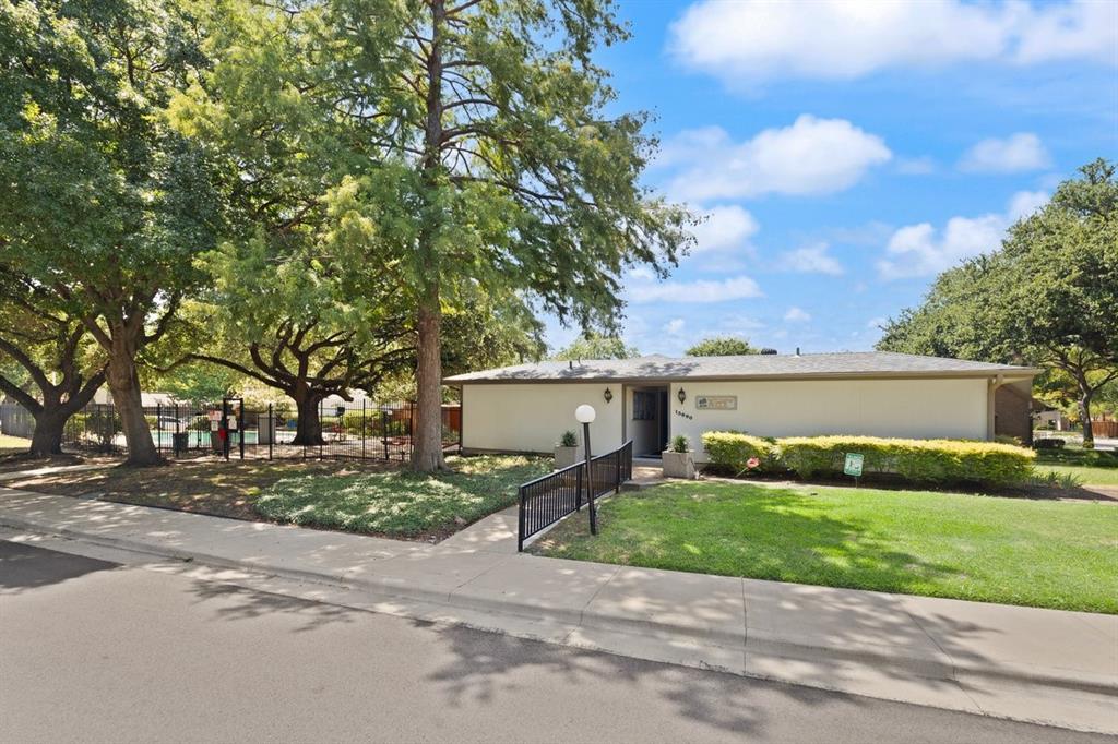 Brookgreen Twnhs 03 - Residential