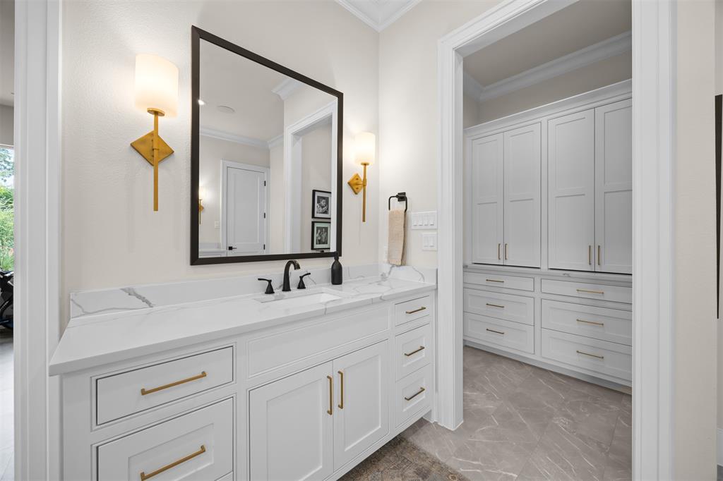 Hidden Creeks Pointe - Residential