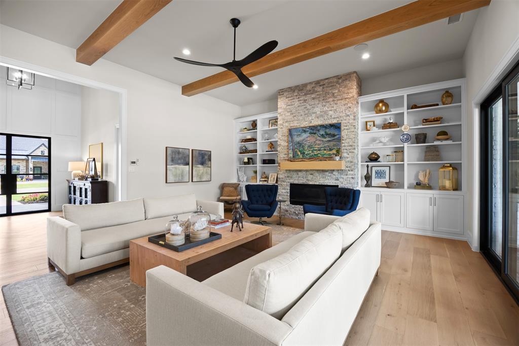 Hidden Creeks Pointe - Residential