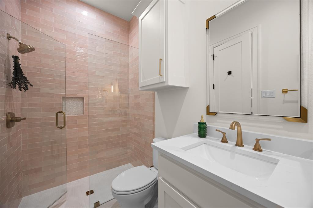Hidden Creeks Pointe - Residential