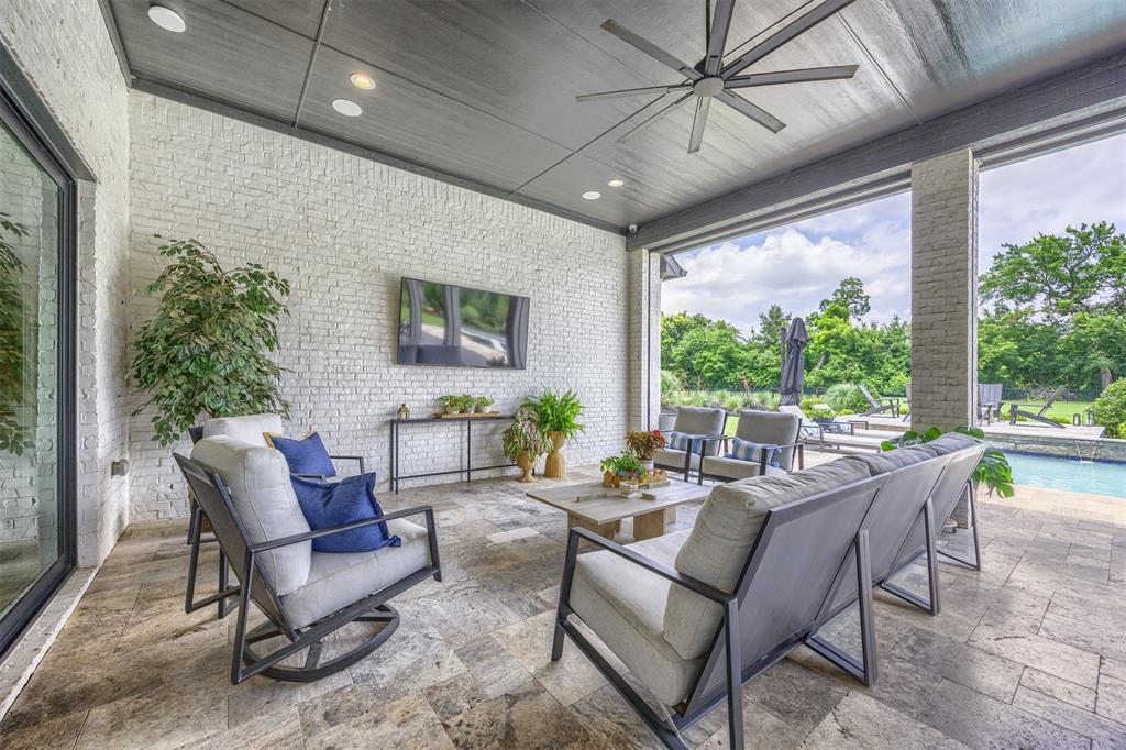 Hidden Creeks Pointe - Residential