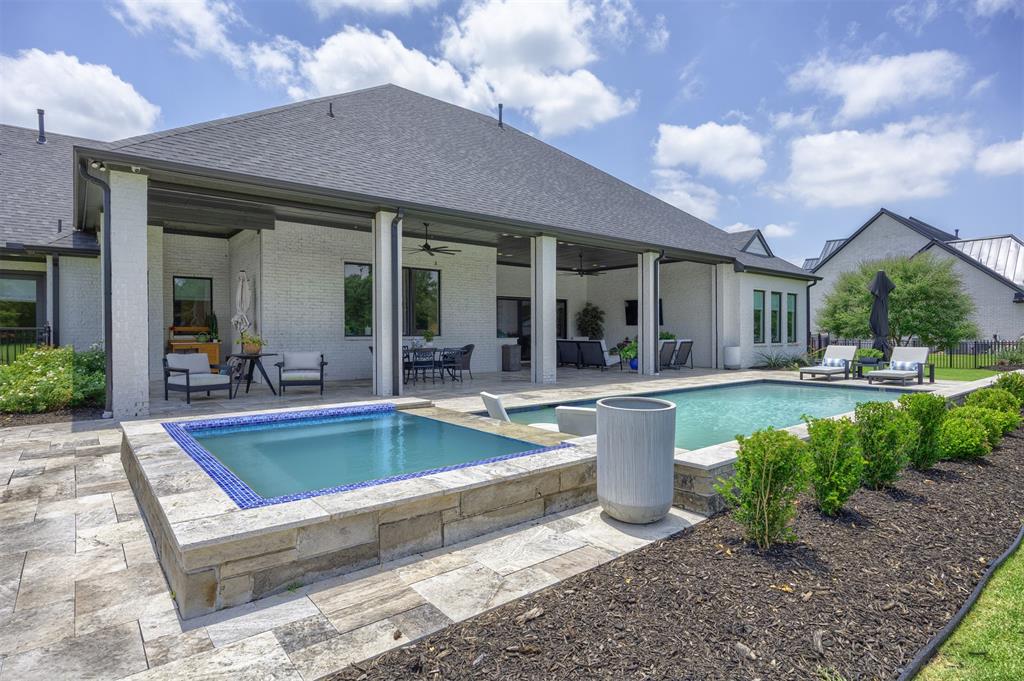 Hidden Creeks Pointe - Residential