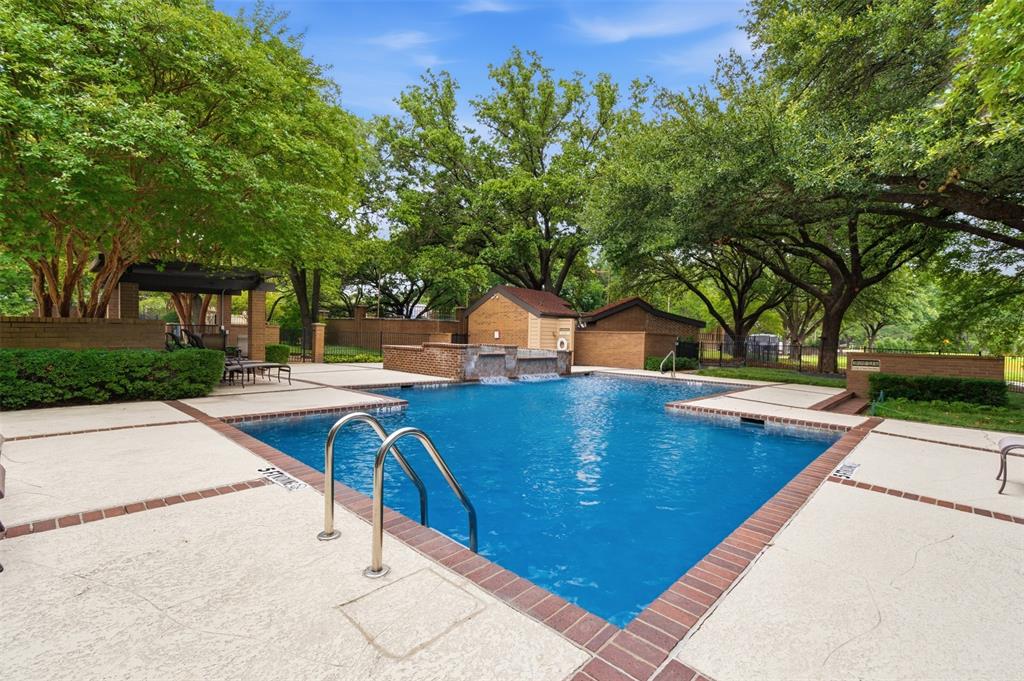 Lakes of Bent Tree Condo - Residential