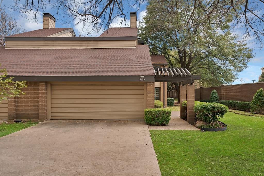 Lakes of Bent Tree Condo - Residential