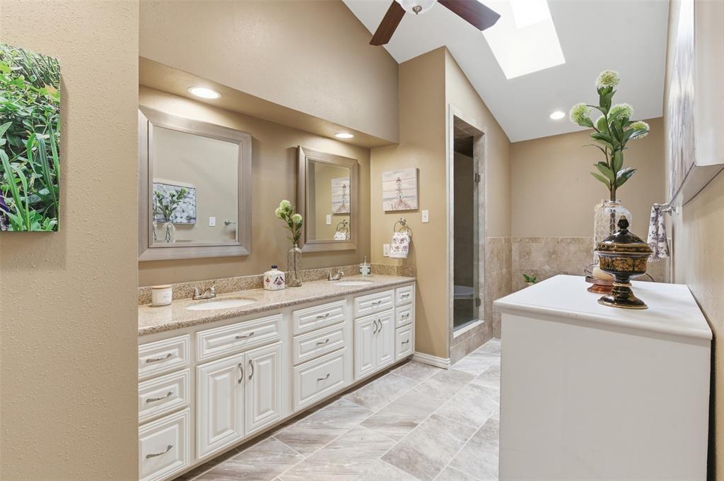 Lakes of Bent Tree Condo - Residential