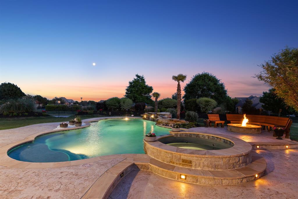 Bella Lago - Residential