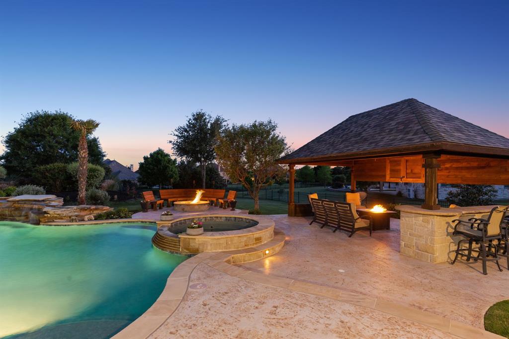 Bella Lago - Residential