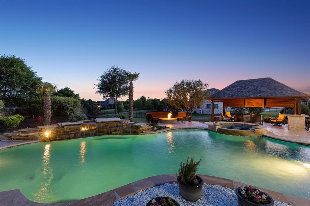 Bella Lago - Residential