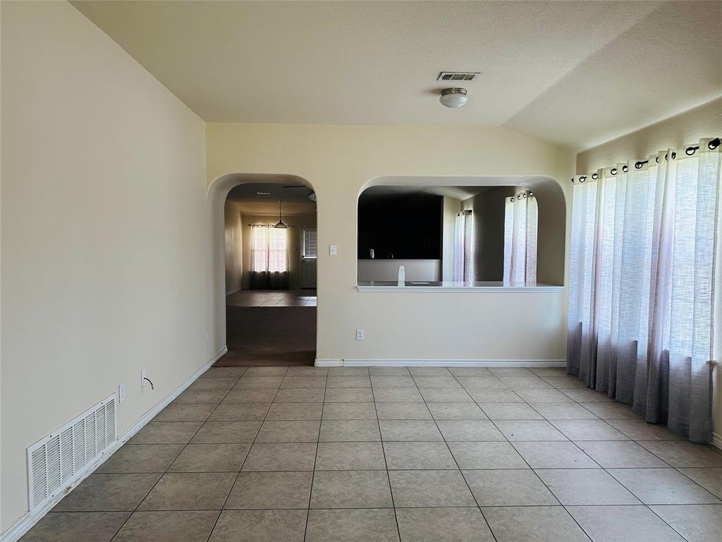 MIDWAY SQUARE - Residential Lease