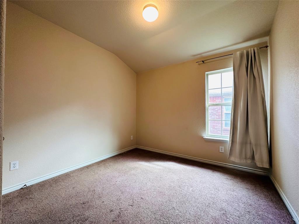 MIDWAY SQUARE - Residential Lease