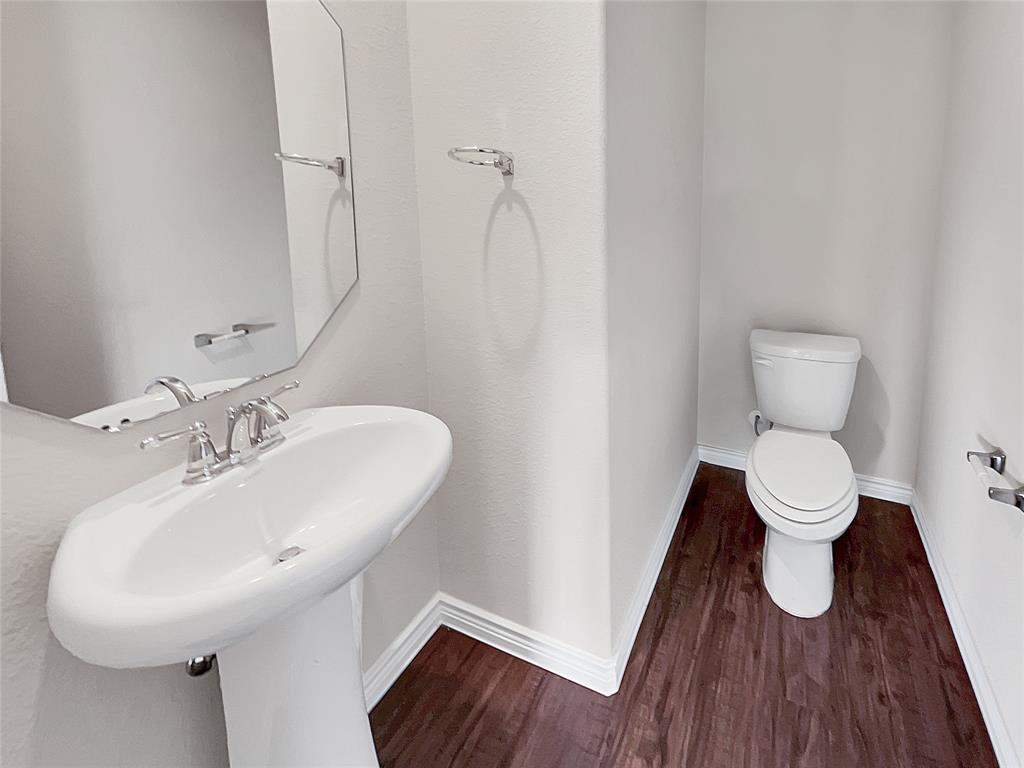 Camden Pk Red Oak - Residential