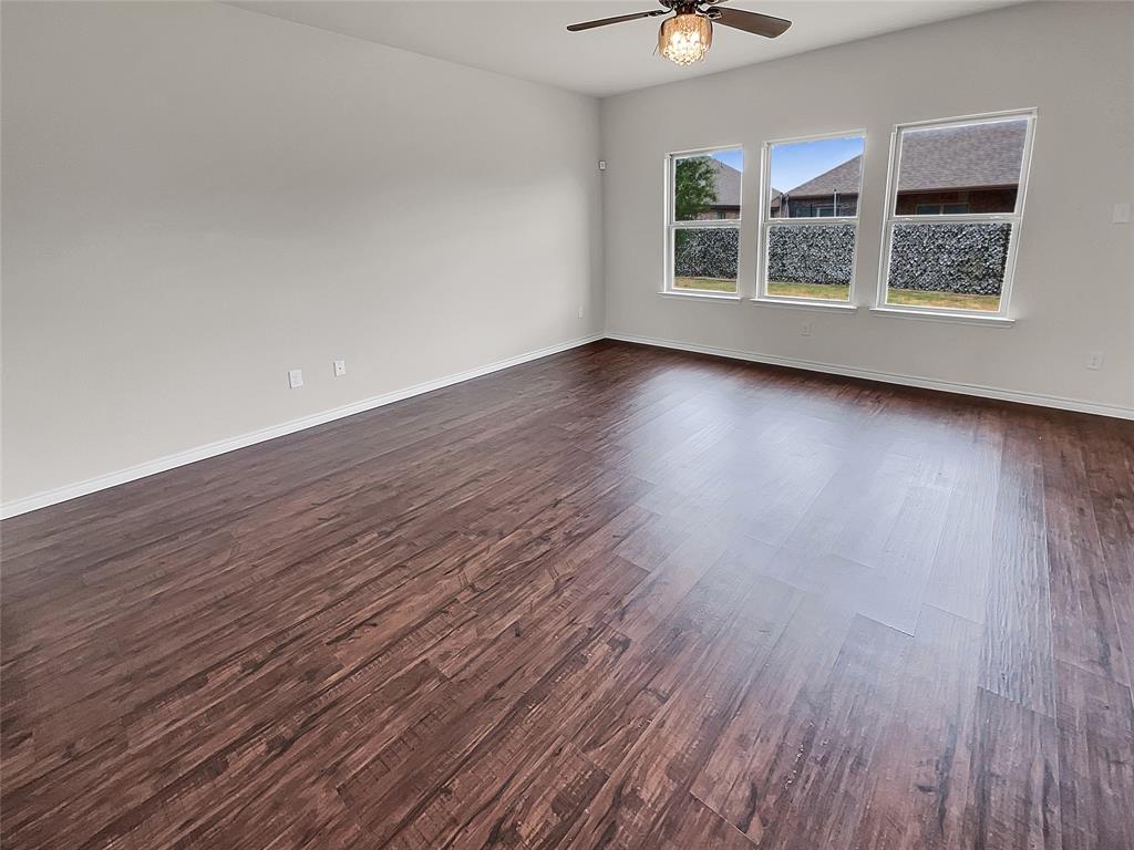Camden Pk Red Oak - Residential