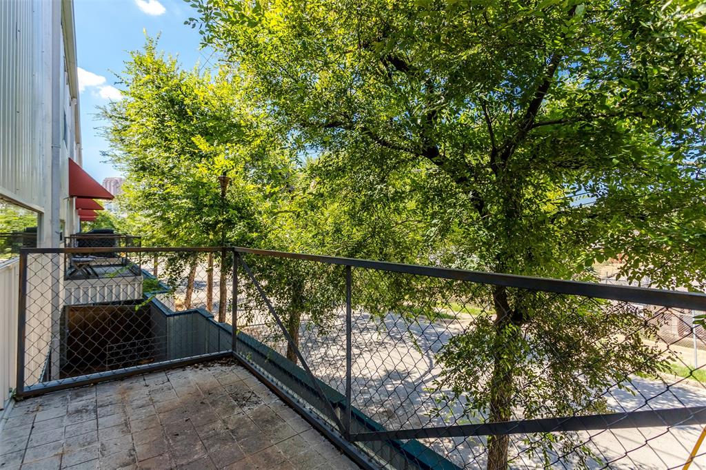 Caddo Street Twnhms - Residential