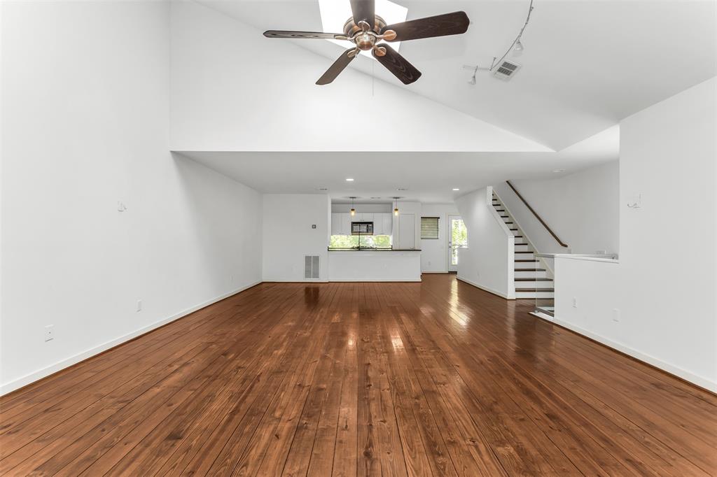 Caddo Street Twnhms - Residential