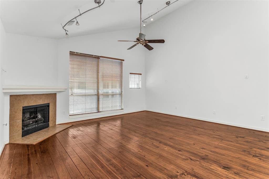 Caddo Street Twnhms - Residential