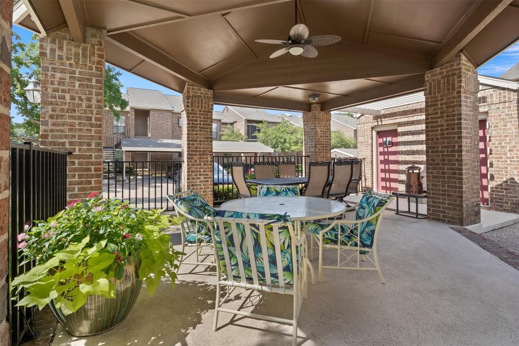 Cobblestone Square - Residential