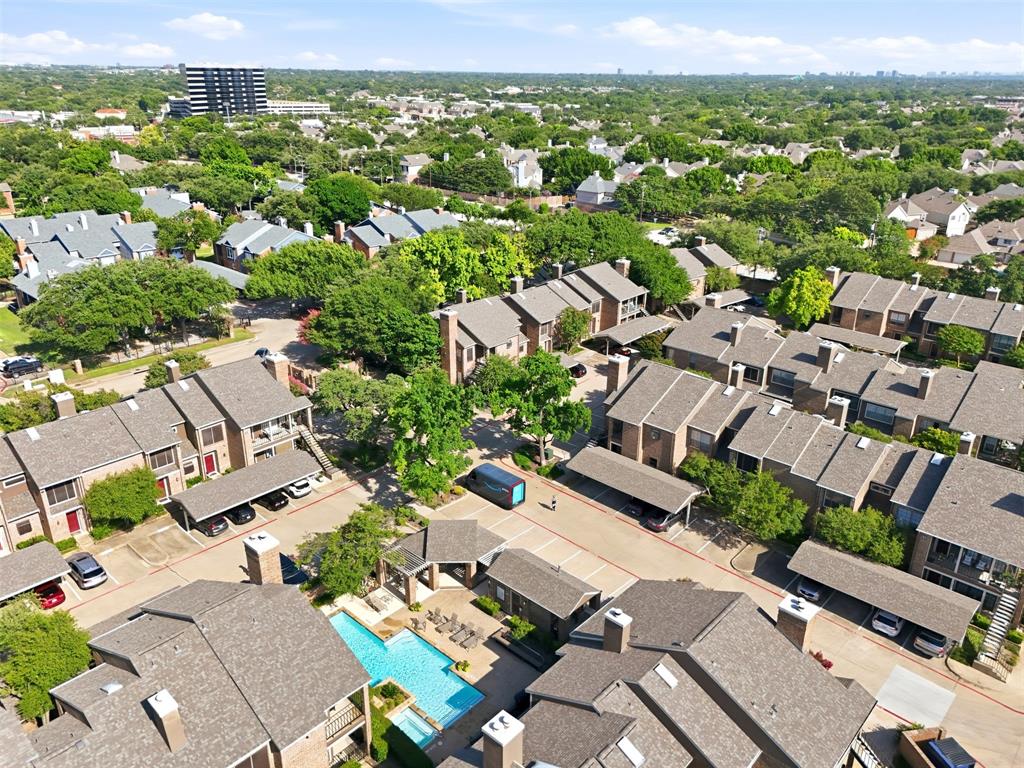 Cobblestone Square - Residential