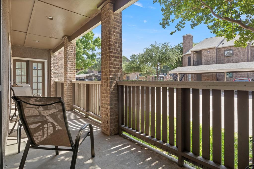 Cobblestone Square - Residential
