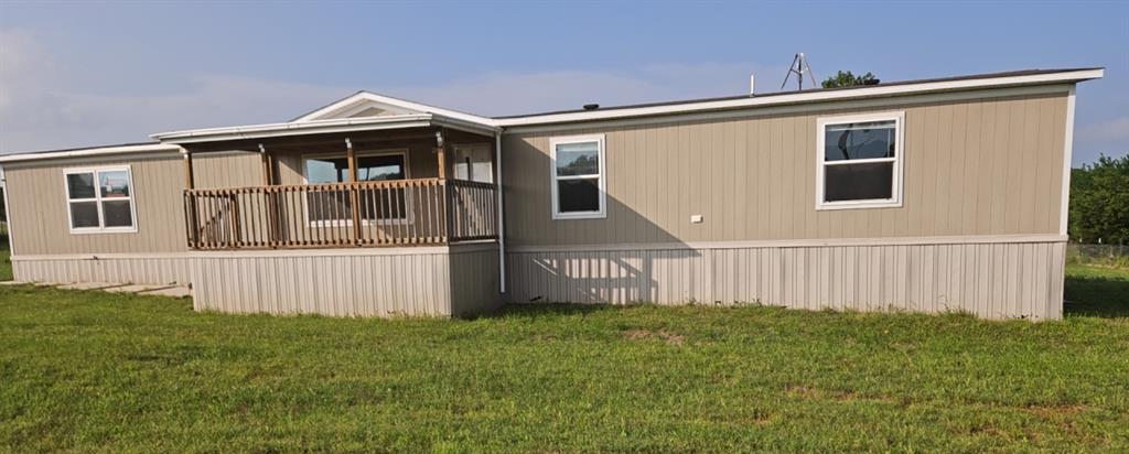 Back on the market Buyer's financing fell through. Plenty of room to live and play in the countryside for everyone!  Open floor plan with large living room, dining room and island kitchen. There are plentiful cabinets and workspace in the kitchen. Primary bedroom has large ensuite bath. On the other end of the house are 4 additional spacious bedrooms or office space and 2 full bathrooms. Located on l acre lot with covered deck, covered porch, storage shed and partial fencing. Room to build a shop, pool or raise animals. Close to major highways for easy commute to work, school, shopping or dining.