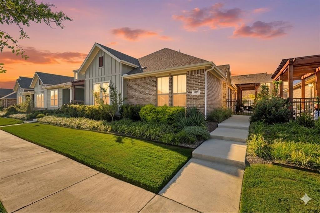 HARVEST TOWNHOMES PHASE 1 - Residential