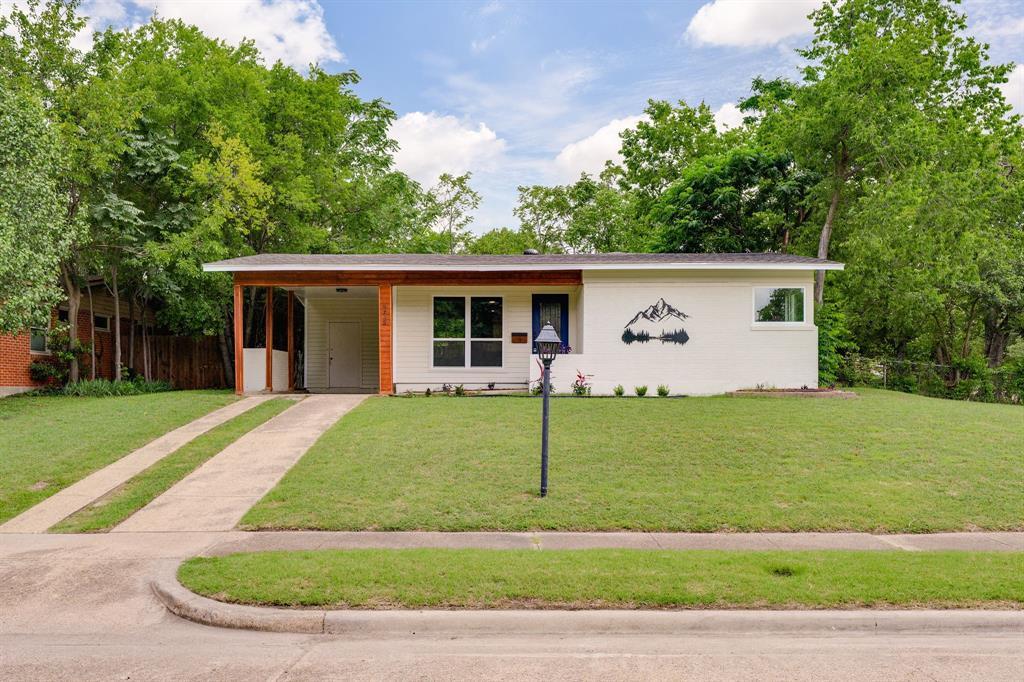 Fully remodeled and move-in ready! Situated on a desirable corner lot, this beautifully updated home features an open-concept layout, a stunning kitchen with modern finishes, renovated bathrooms, updated flooring, fresh paint, designer lighting, and quality updates throughout. The spacious yard offers excellent curb appeal and plenty of room to enjoy the outdoors. Conveniently located near shopping, dining, and major highways, this home combines modern style with everyday convenience. A must-see!