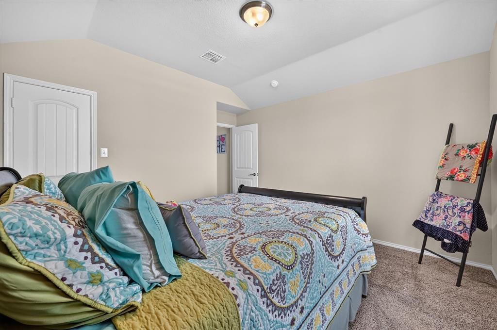 Mistletoe Hill Ph VI & Vii - Residential