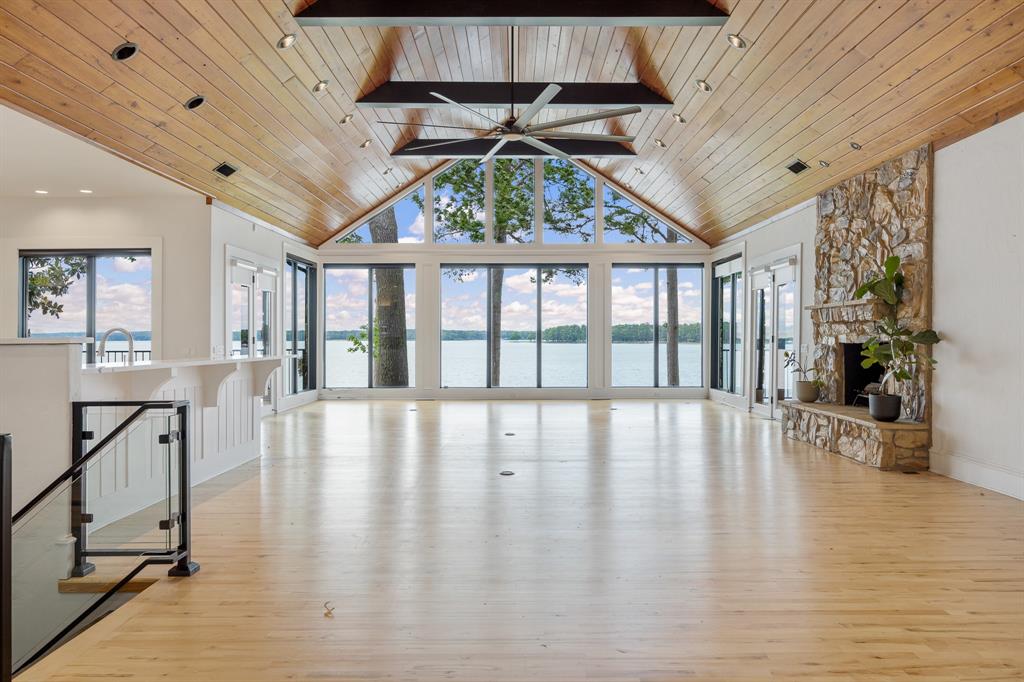 Deer Cove - Residential