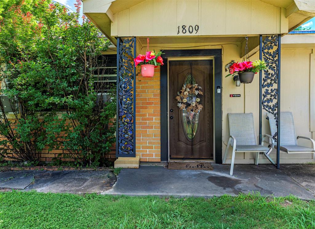 Meadow Lawn - Residential