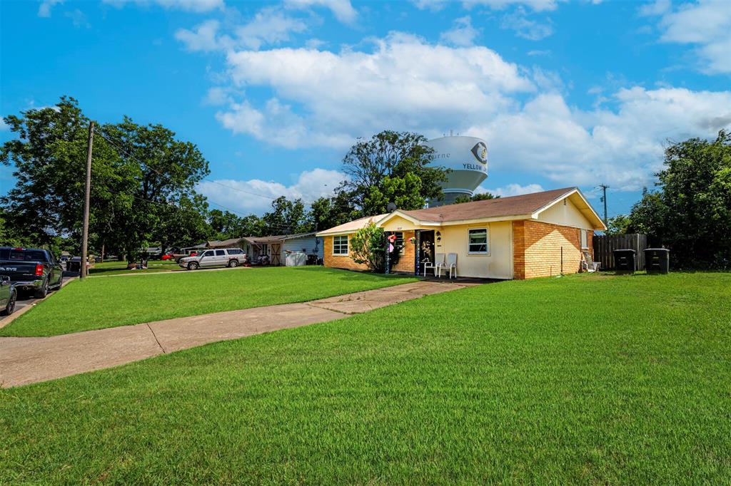 Meadow Lawn - Residential