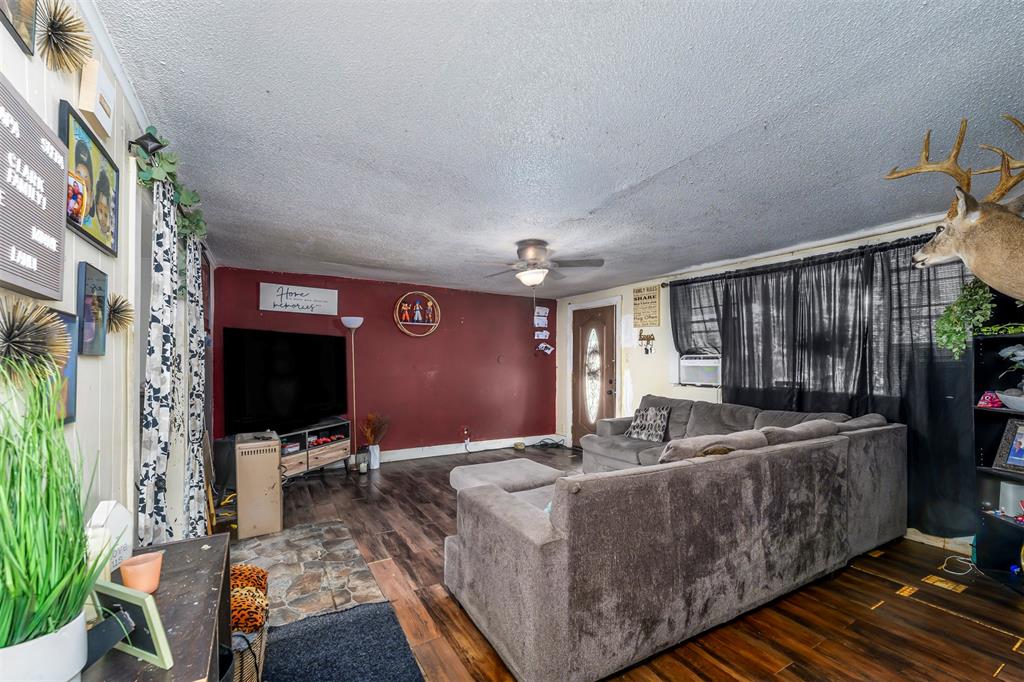Meadow Lawn - Residential