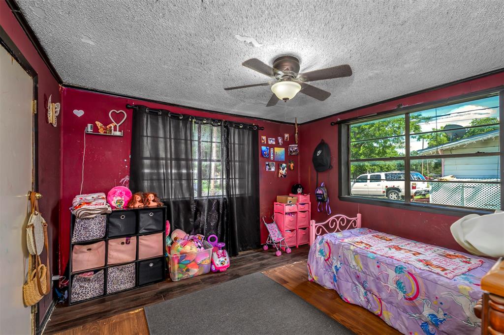 Meadow Lawn - Residential